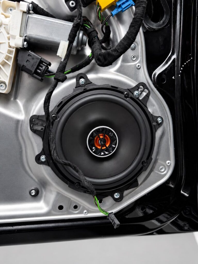 JBL Club 6520 installed in the front door of a Mercedes E-Class W212 in Dubai