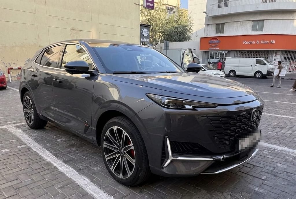 Changan UNI-K iDD in grey at Weiss Auto Concept Dubai before CarPlay and Android upgrade