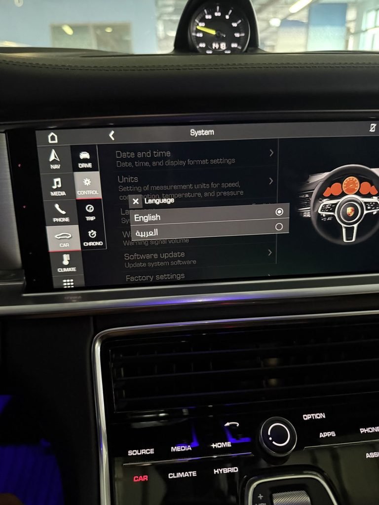 Porsche PCM 4.0 system language menu with Arabic activated on a European Panamera in Dubai
